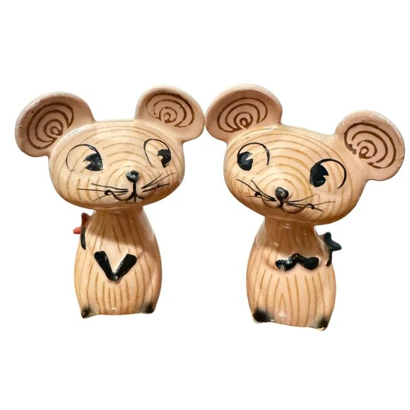 VTG HOLT HOWARD MERRY MICE SALT & PEPPER SHAKERS PINK CERAMIC ANTHROPOMORPHIC - Picture 1 of 6